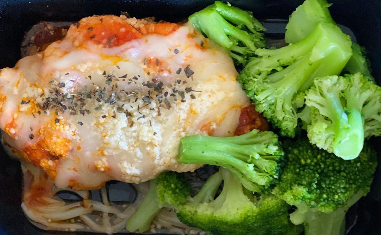 Chicken Parmesan with Broccoli-GF